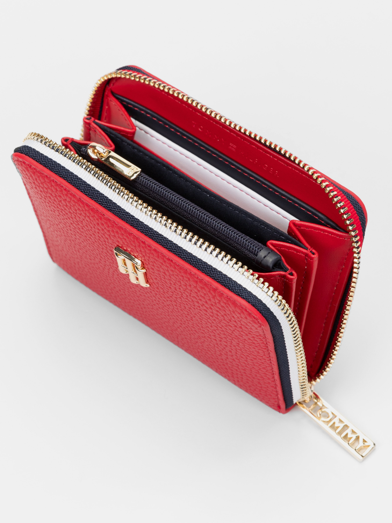 Кошелек Tommy Hilfiger Essence модель AW0AW09020-XMP Фото