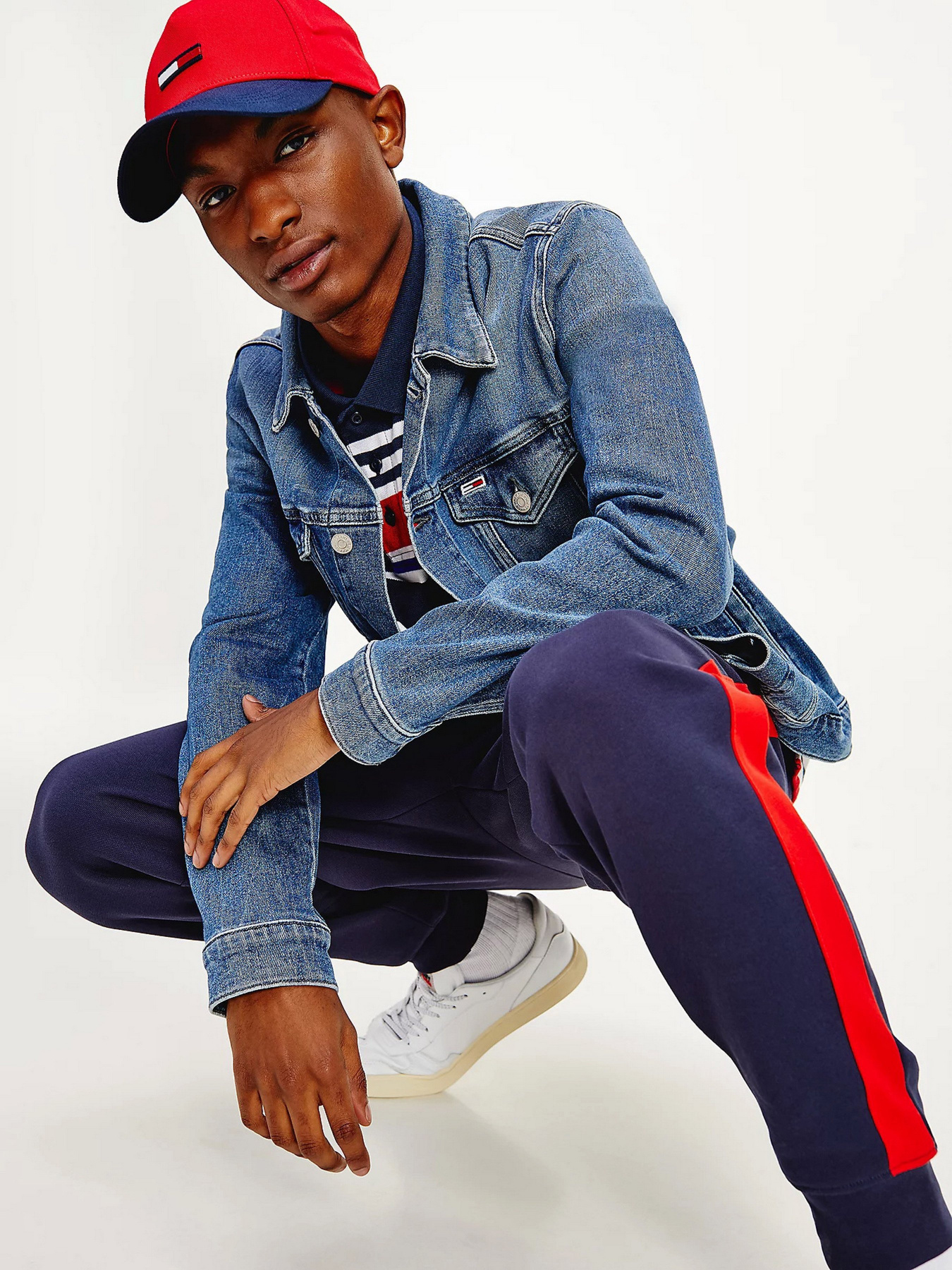 Джинсова куртка Tommy Hilfiger модель DM0DM10297-1A5 Джинсова куртка Tommy Hilfiger модель DM0DM10297-1A5 Фото