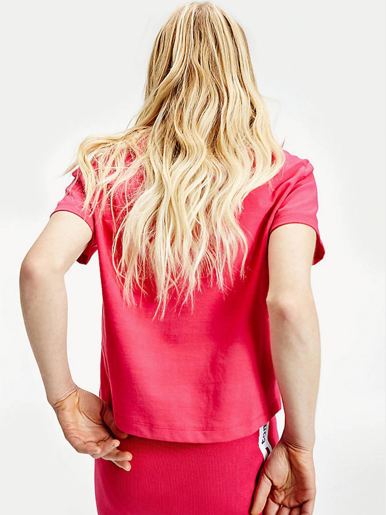 Футболки и поло Tommy Hilfiger модель DW0DW06813-XNL Фото