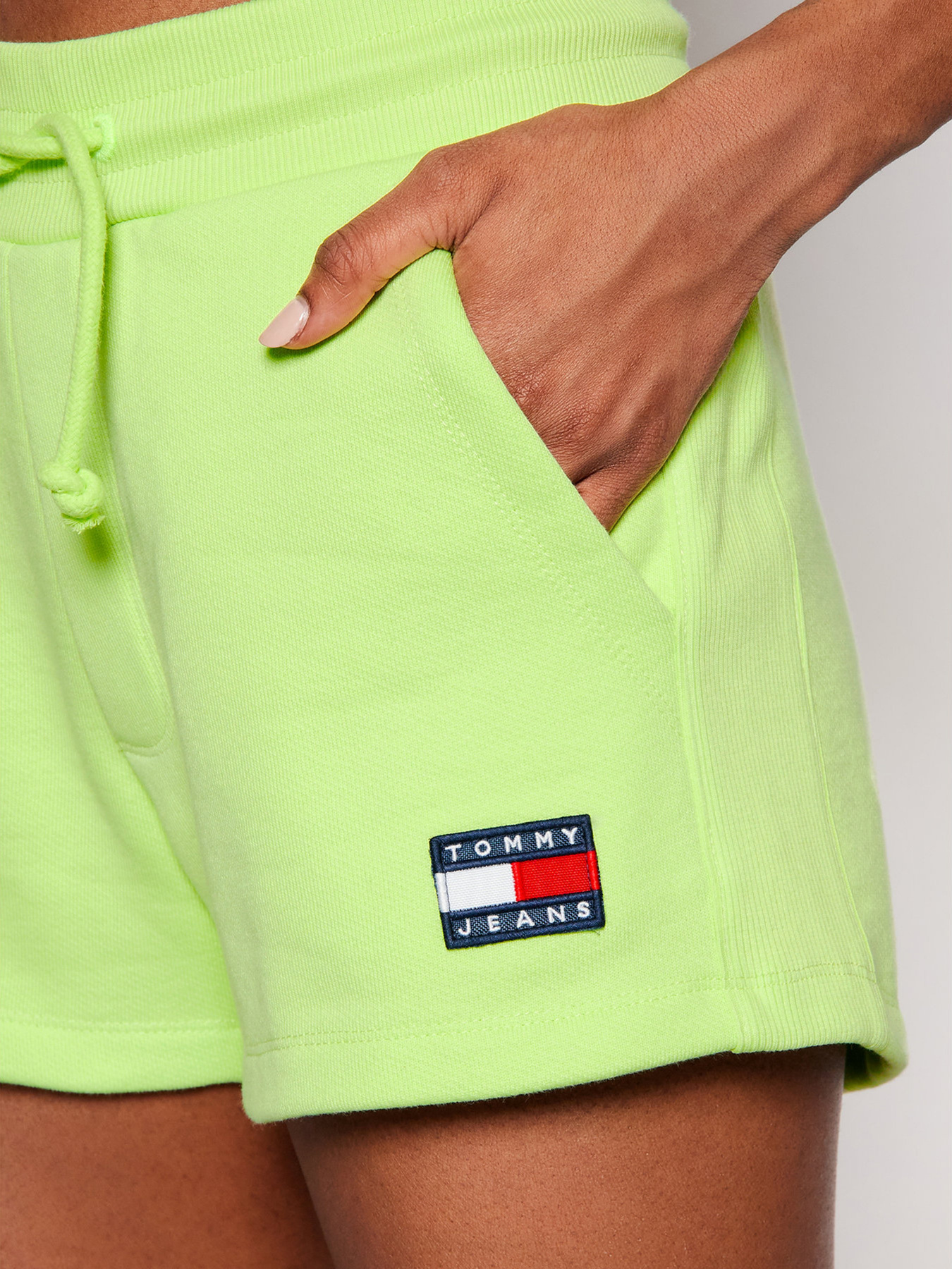 Шорты Tommy Hilfiger модель DW0DW09754-LT3 Фото