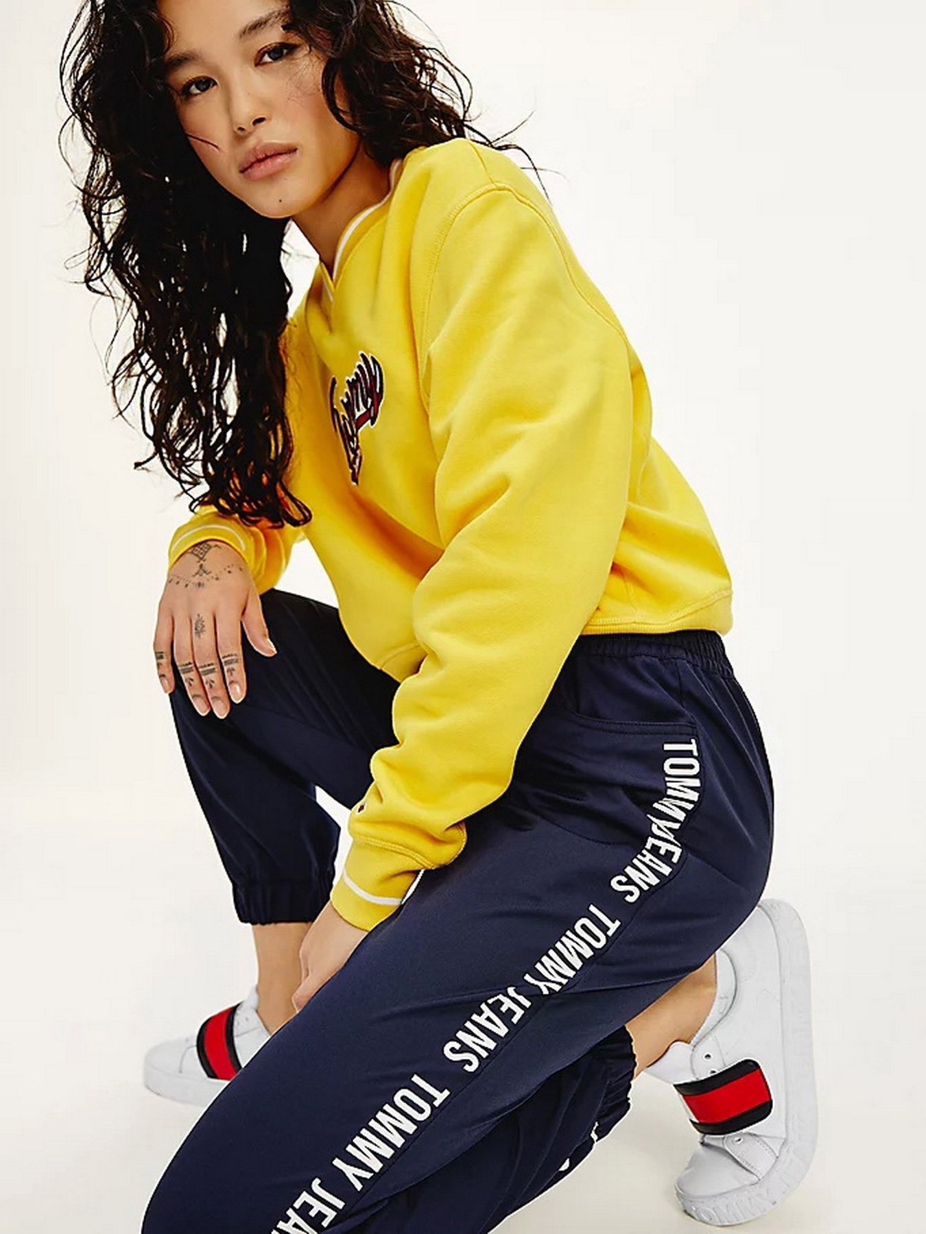 Штаны спортивные Tommy Hilfiger модель DW0DW10141-C87 Фото