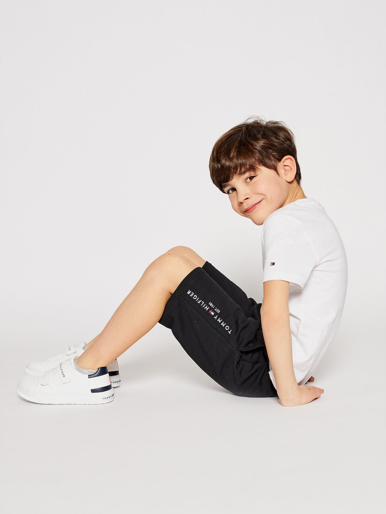 Шорти Tommy Hilfiger модель KB0KB05671-BDS Шорти Tommy Hilfiger модель KB0KB05671-BDS Фото