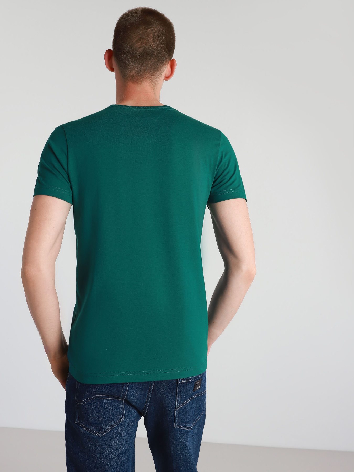 Футболки и поло Tommy Hilfiger модель MW0MW13344-L6N Фото