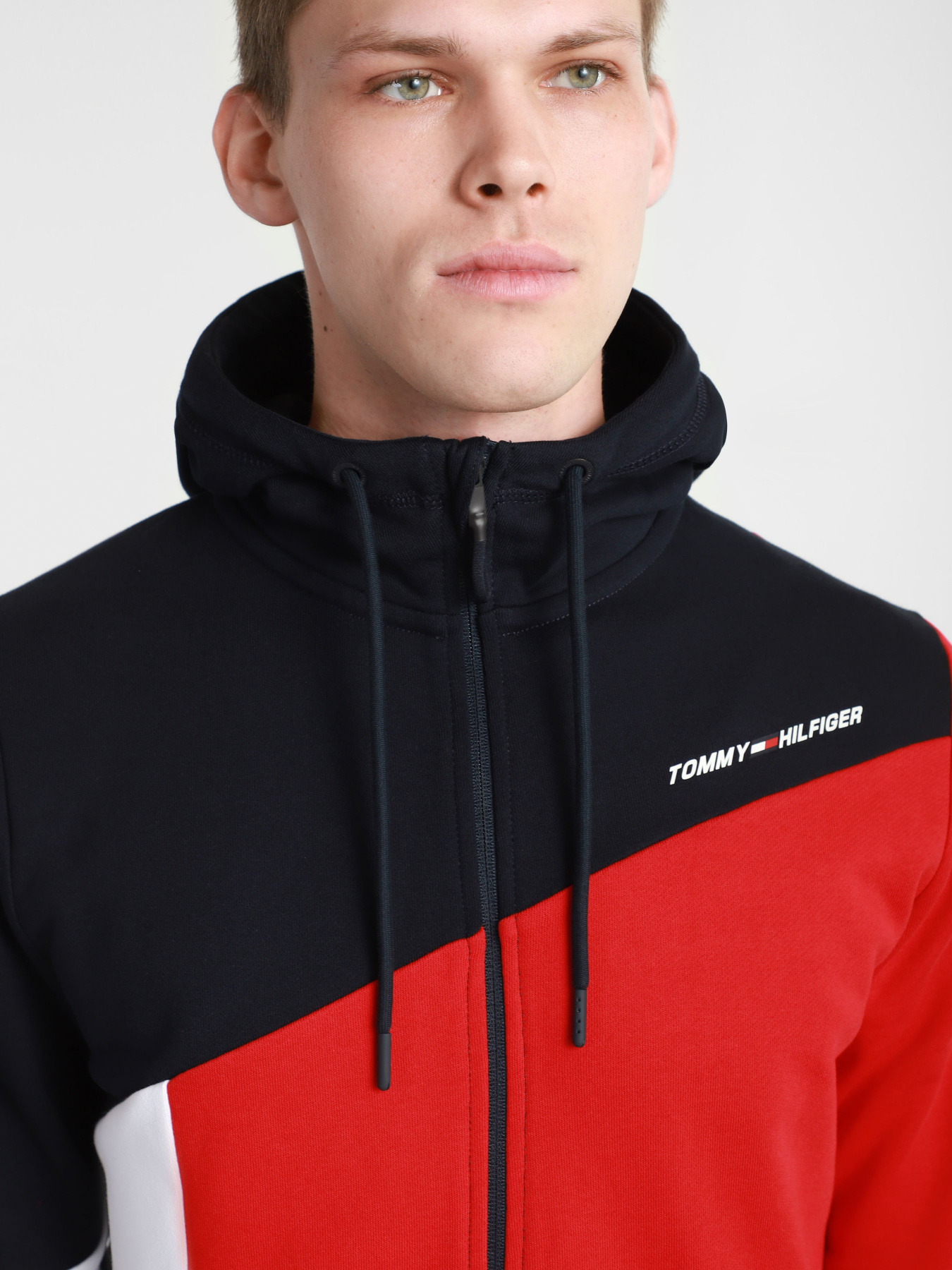 Спортивна кофта Tommy Hilfiger модель MW0MW17279-DW5 Фото