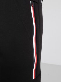 Повседневные шорты Tommy Hilfiger модель MW0MW17327-BDS Фото