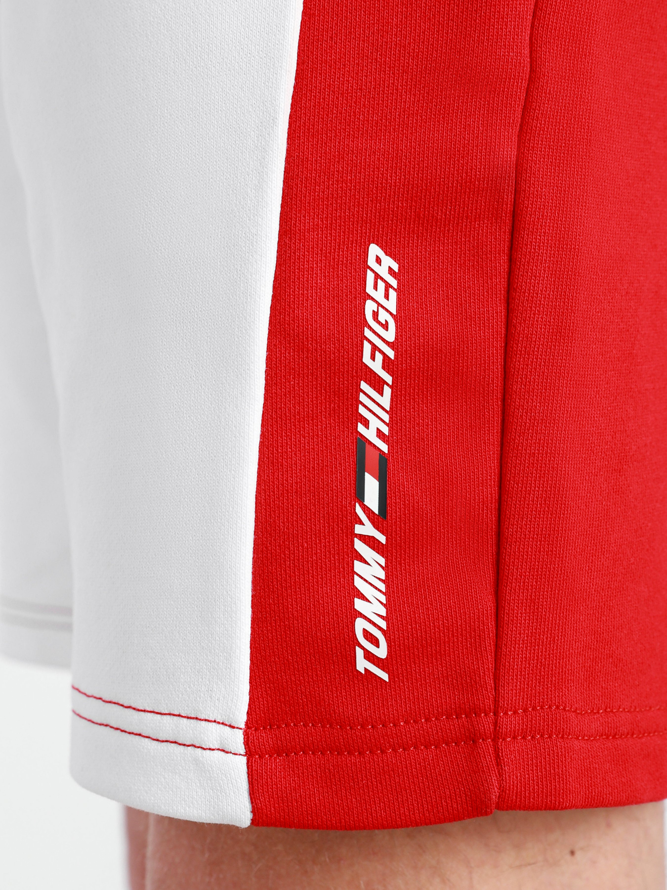 Повсякденні шорти Tommy Hilfiger модель MW0MW17333-DW5 Фото