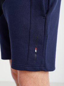 Повседневные шорты Tommy Hilfiger модель MW0MW17333-DY4 Фото