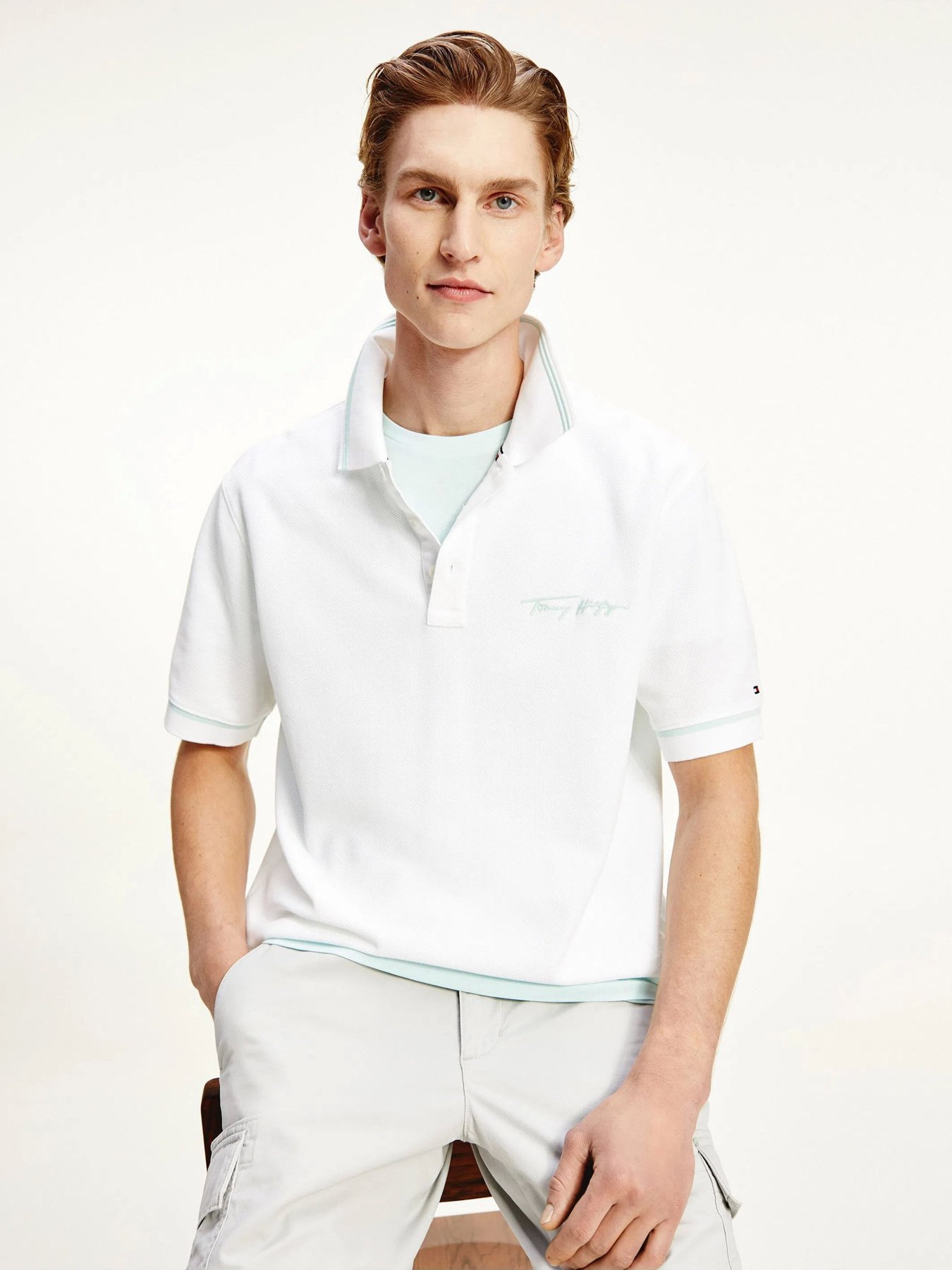 Поло Tommy Hilfiger модель MW0MW17806-YBR Фото