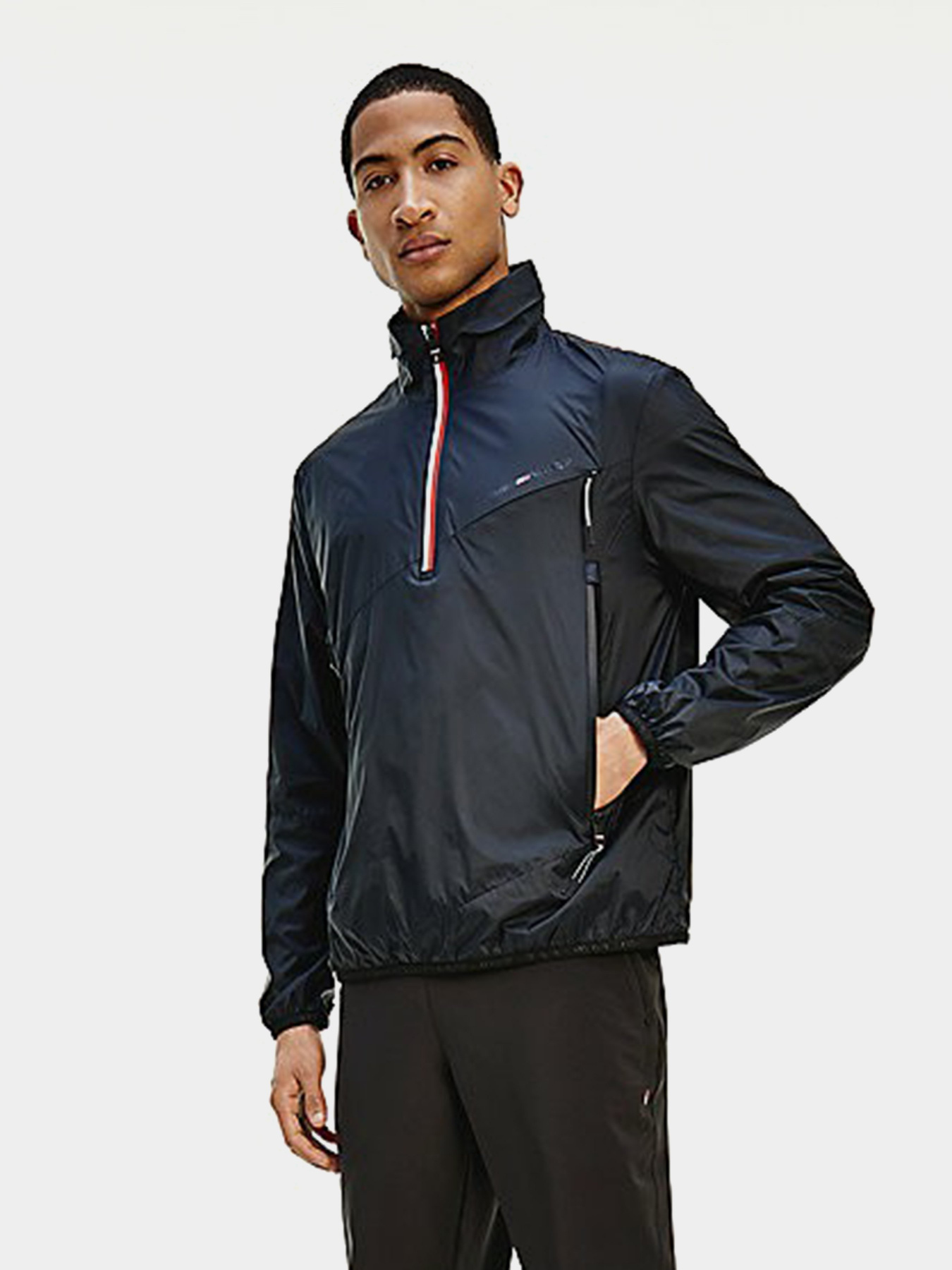 Анорак Tommy Hilfiger модель MW0MW18393-BDS Фото