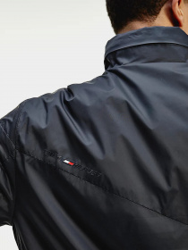 Анорак Tommy Hilfiger модель MW0MW18393-BDS Фото