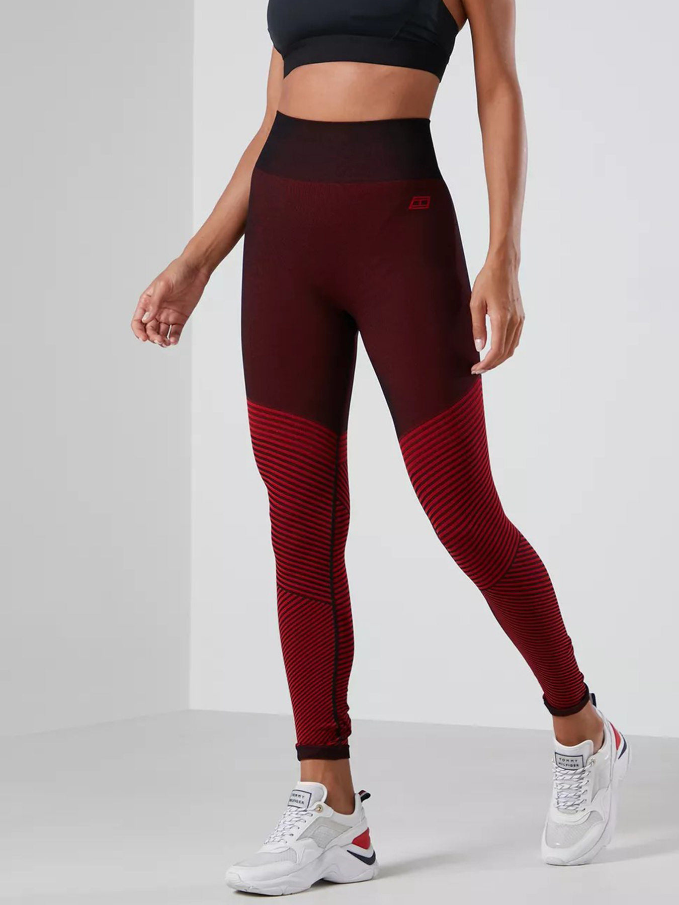Леггинсы Tommy Hilfiger модель S10S100950-DW5 Фото