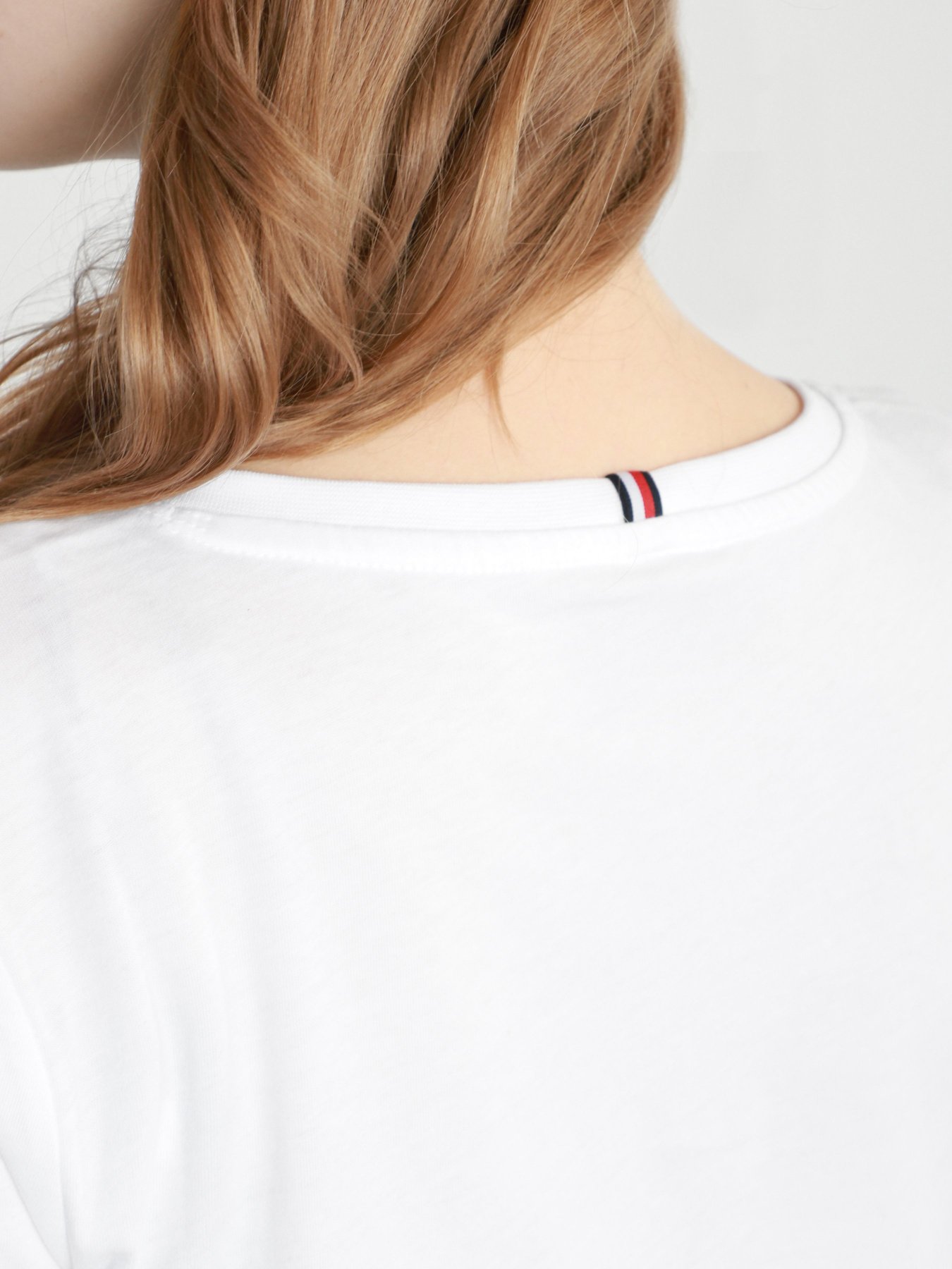 Футболки і поло Tommy Hilfiger модель S10S101016-YCF Фото