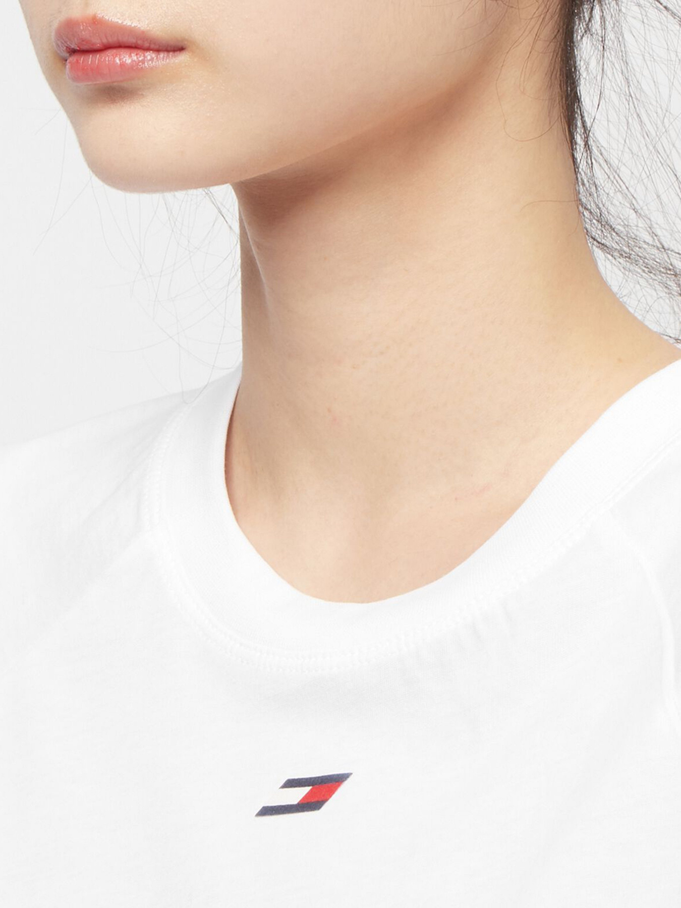 Футболки и поло Tommy Hilfiger модель S10S101022-YCF Фото