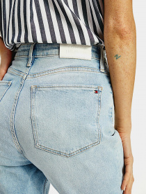 Джинсы Tommy Hilfiger MOM GRAMERCY модель WW0WW30216-1AD Фото