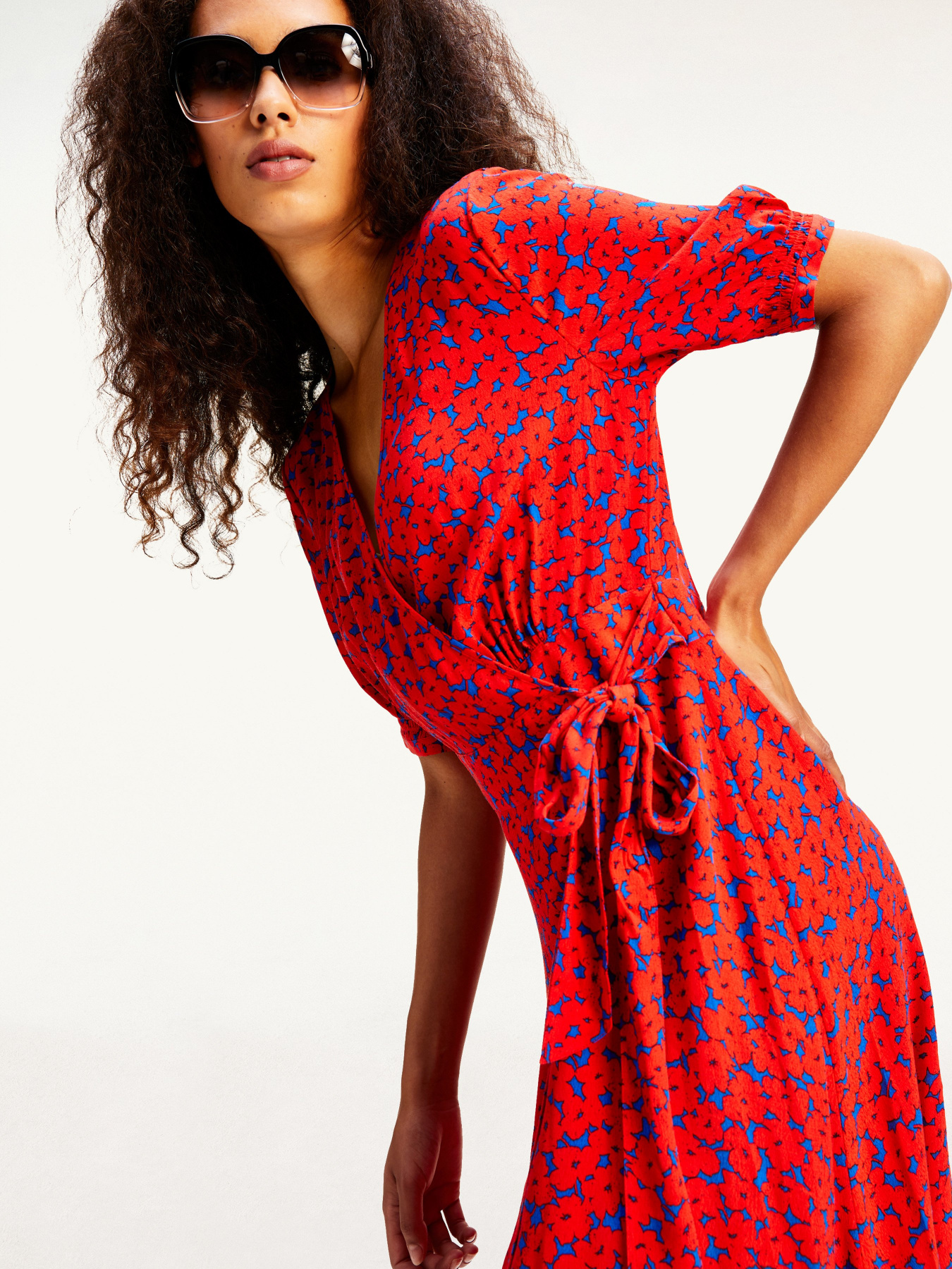 Платья Tommy Hilfiger модель WW0WW30351-09Q Фото