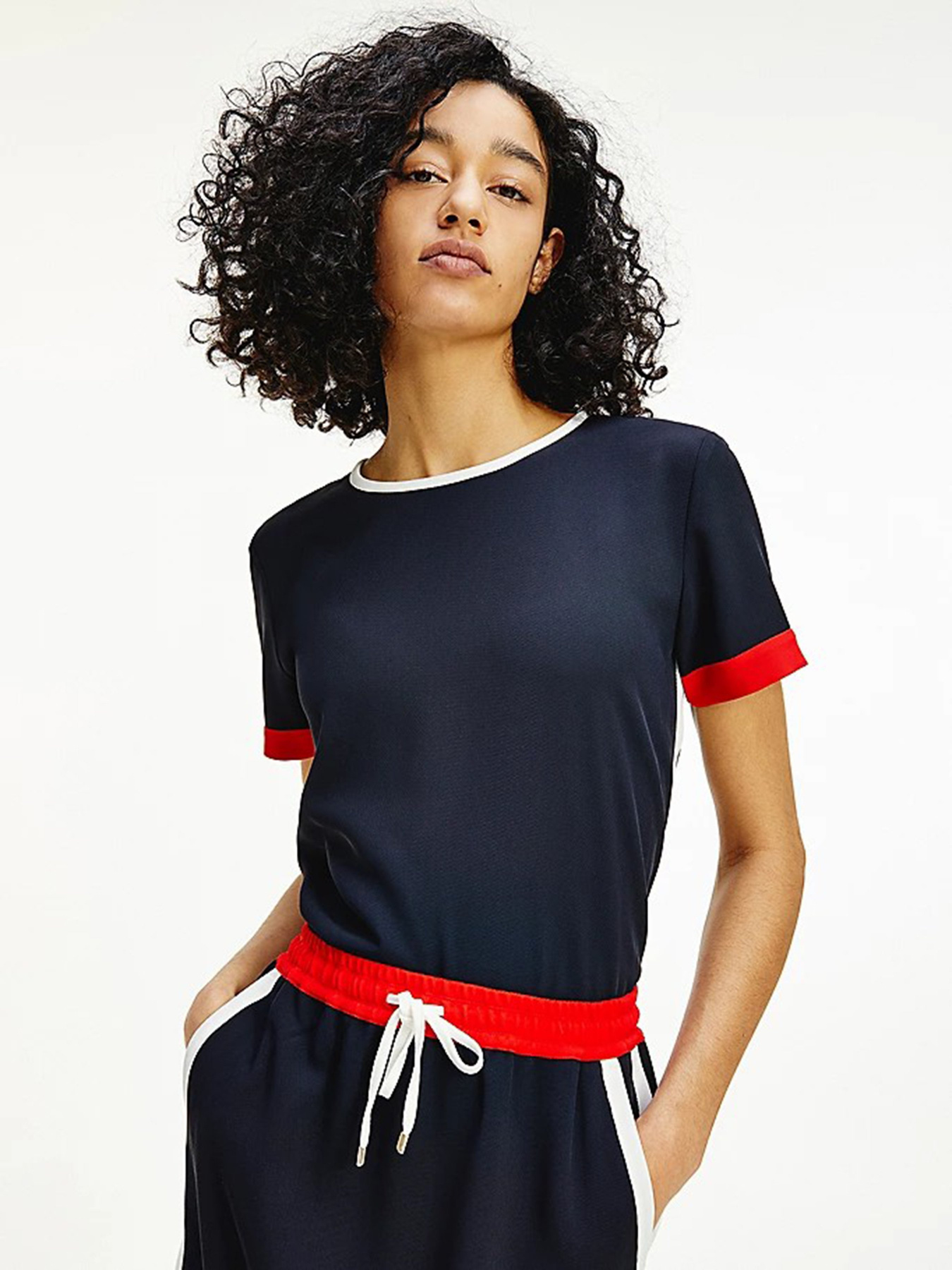 Футболка Tommy Hilfiger модель WW0WW30638-0YD Фото