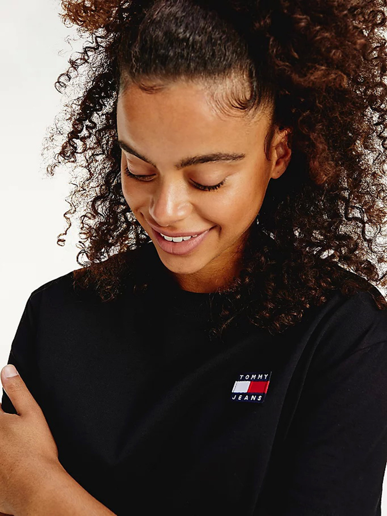 Футболки и поло Tommy Hilfiger модель DW0DW06813-BDS Фото