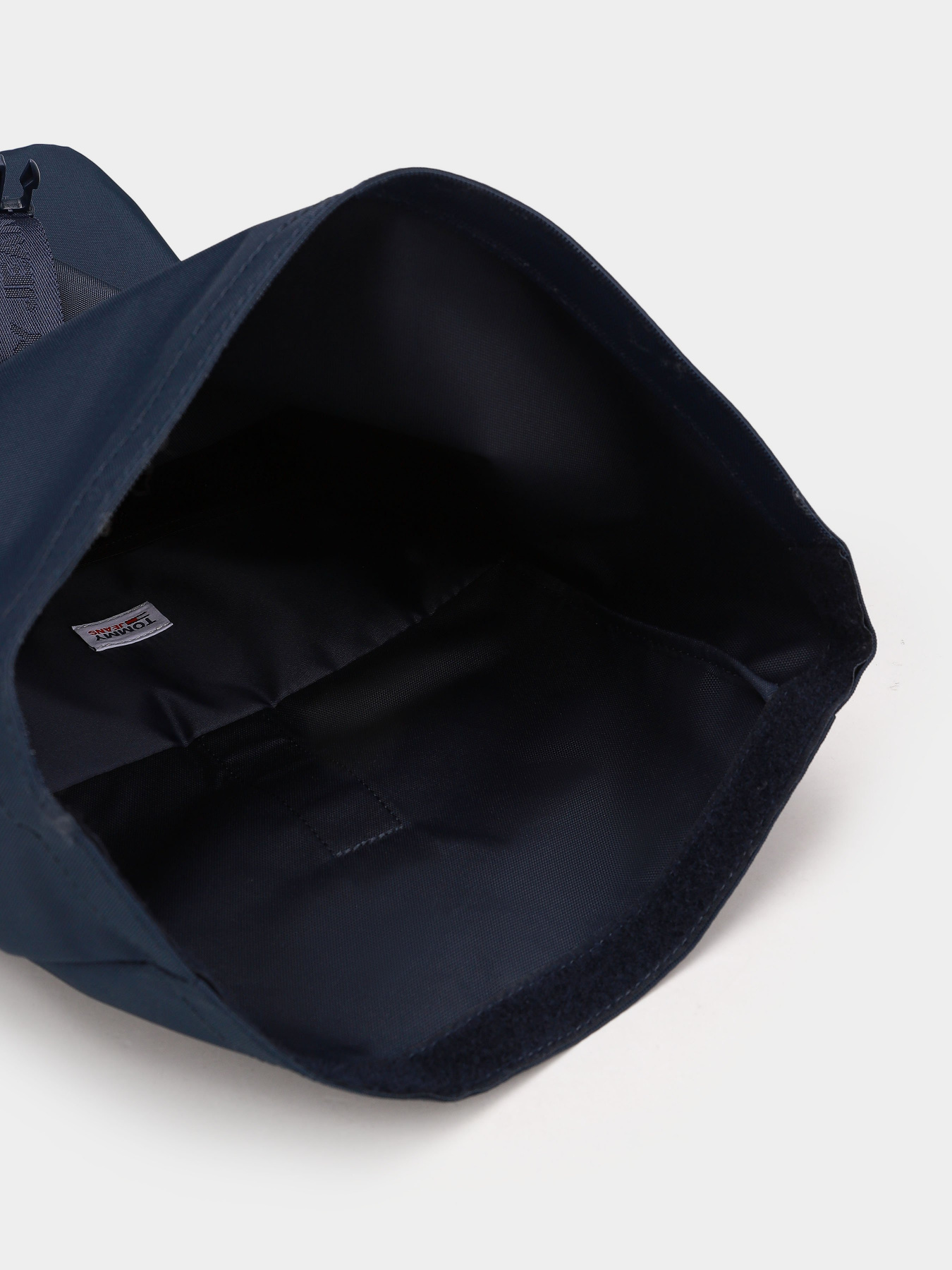 Рюкзаки Tommy Hilfiger модель AM0AM07149-C87 Фото