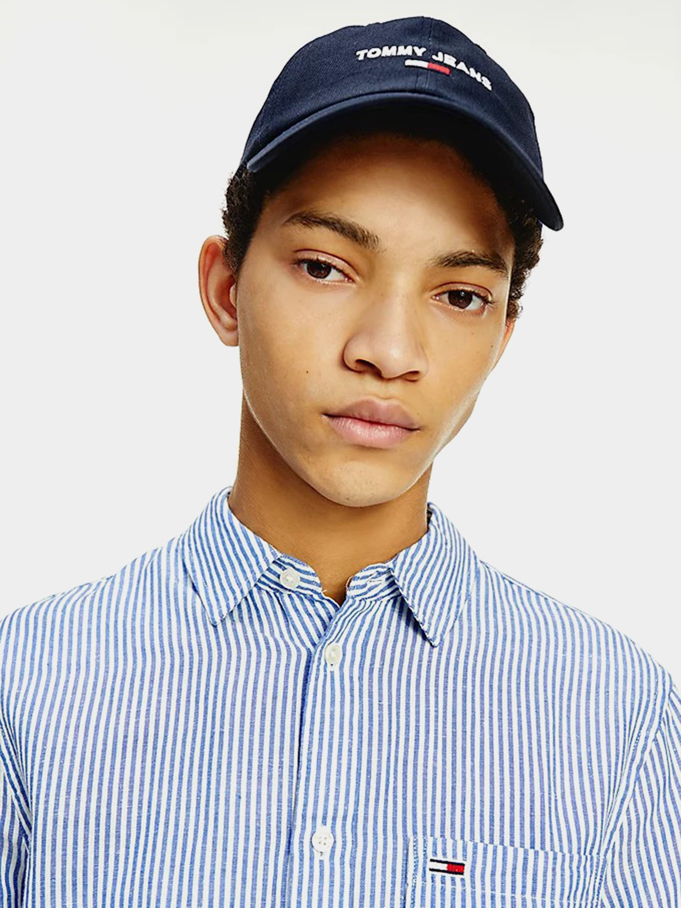 Кепка Tommy Hilfiger модель AM0AM07174-C87 Фото