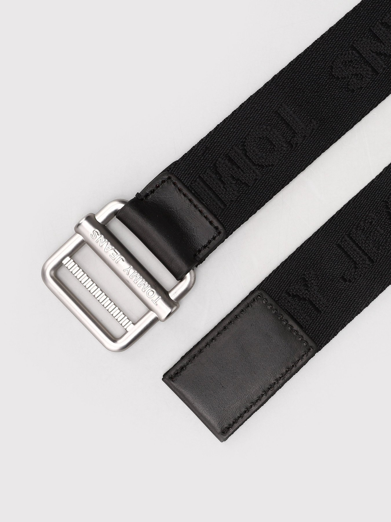 Ремни Tommy Hilfiger модель AM0AM07189-BDS Фото