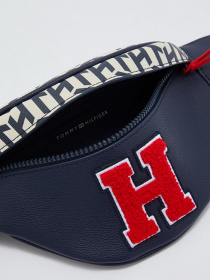 Поясна сумка Tommy Hilfiger модель AM0AM07202-C87 Фото