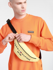 Поясная сумка Tommy Hilfiger модель AM0AM07206-ZFF Фото