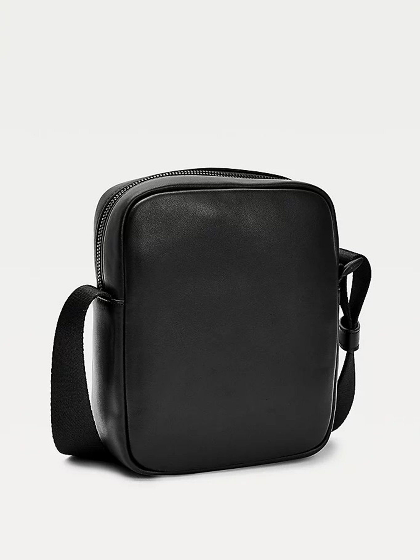 Мессенджер Tommy Hilfiger модель AM0AM07214-BDS Фото