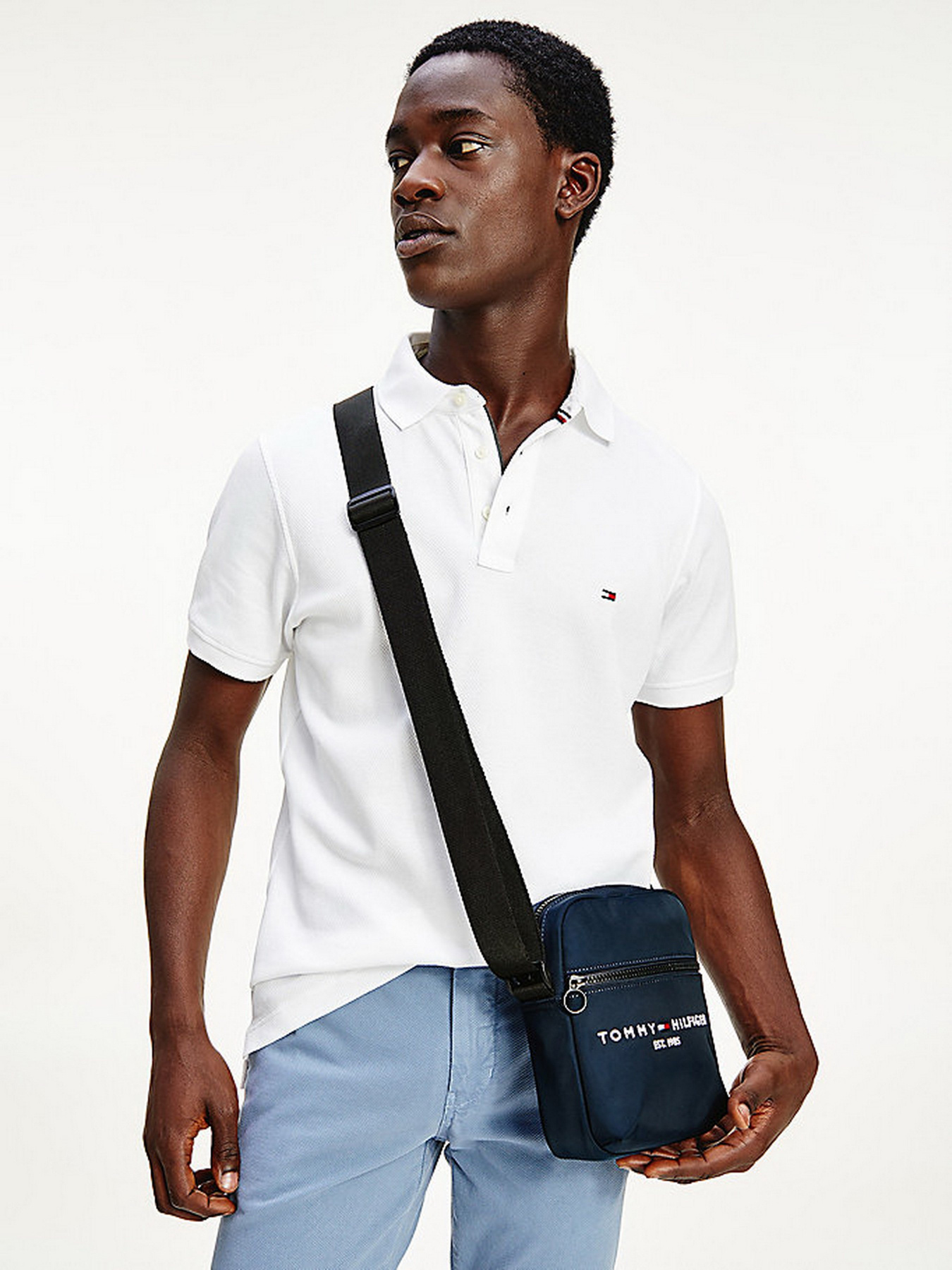 Мессенджер Tommy Hilfiger модель AM0AM07229-DW5 Фото