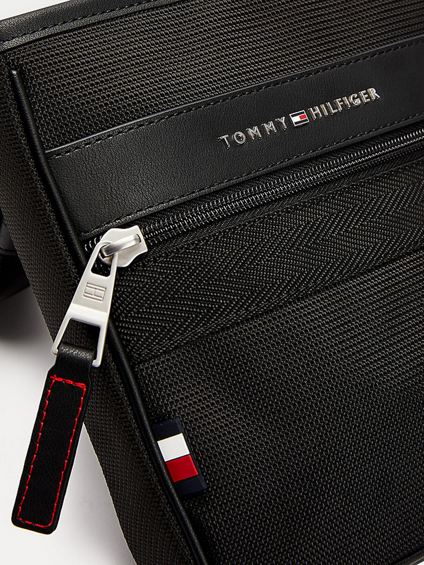 Кросс-боди Tommy Hilfiger модель AM0AM07264-BDS Фото