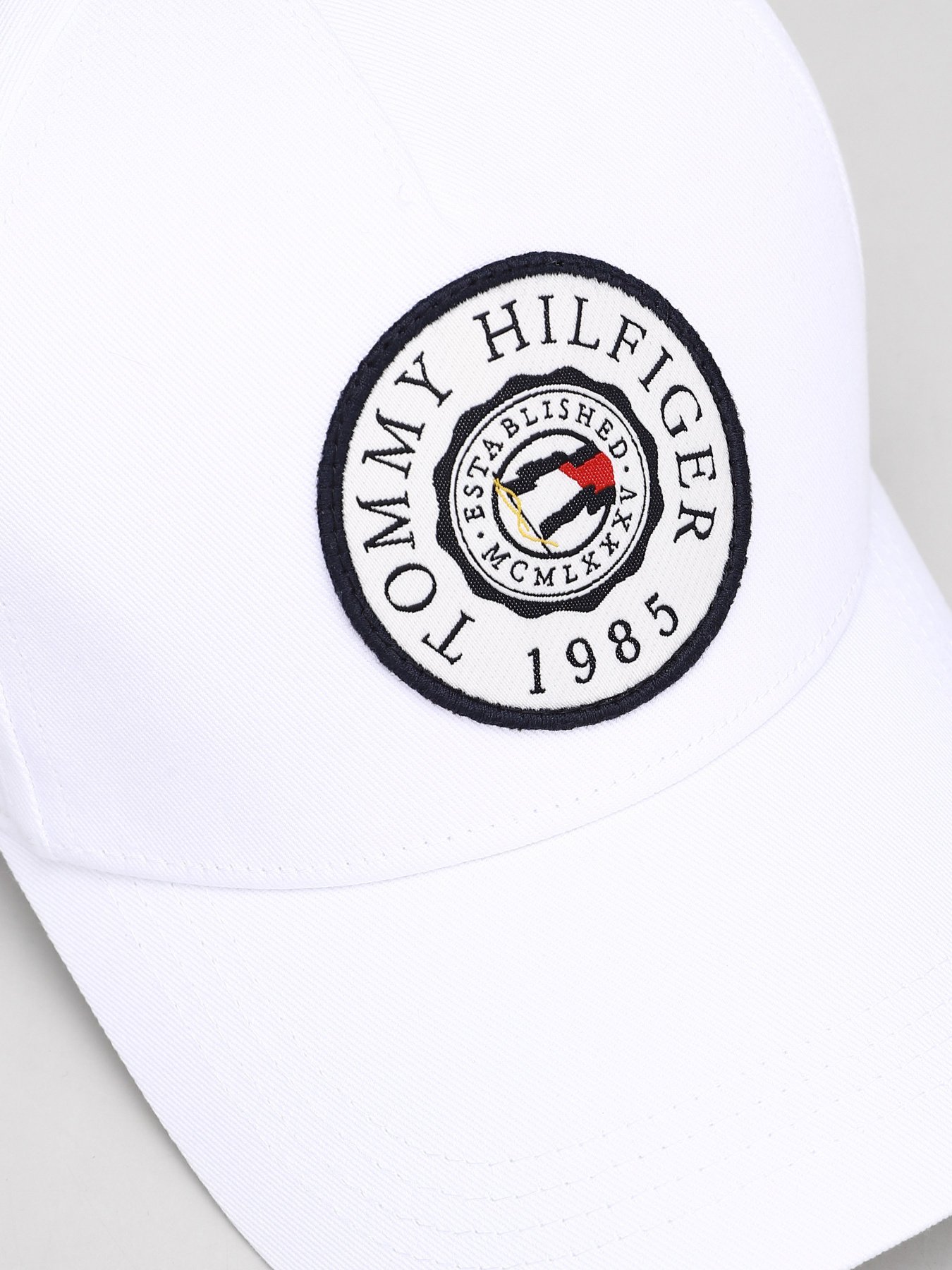 Кепка Tommy Hilfiger ROUND PATCH модель AM0AM07357-YCF Фото