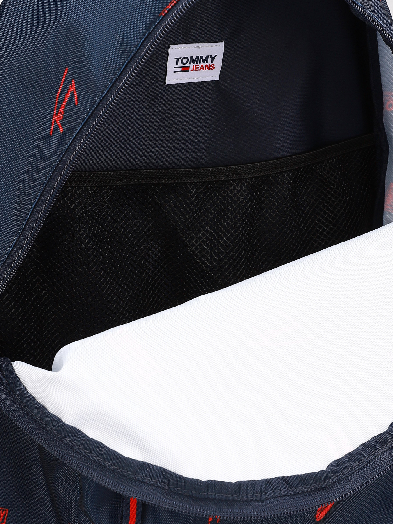 Рюкзаки Tommy Hilfiger модель AM0AM07394-0GY Фото