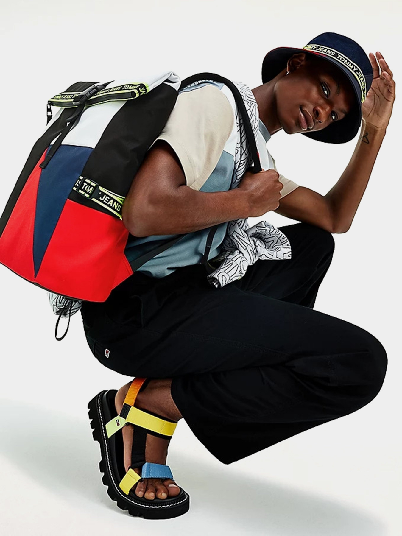 Панама Tommy Hilfiger модель AM0AM07451-0GZ Фото