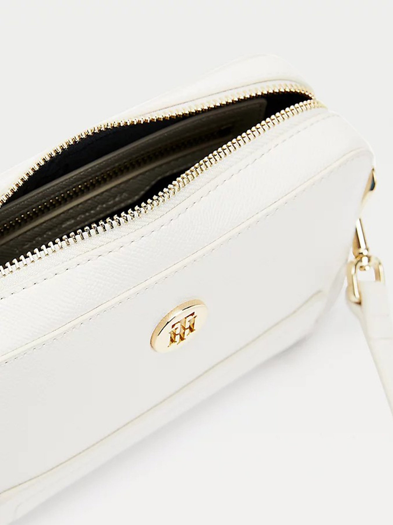 Кросс-боди Tommy Hilfiger модель AW0AW09666-AF2 Фото