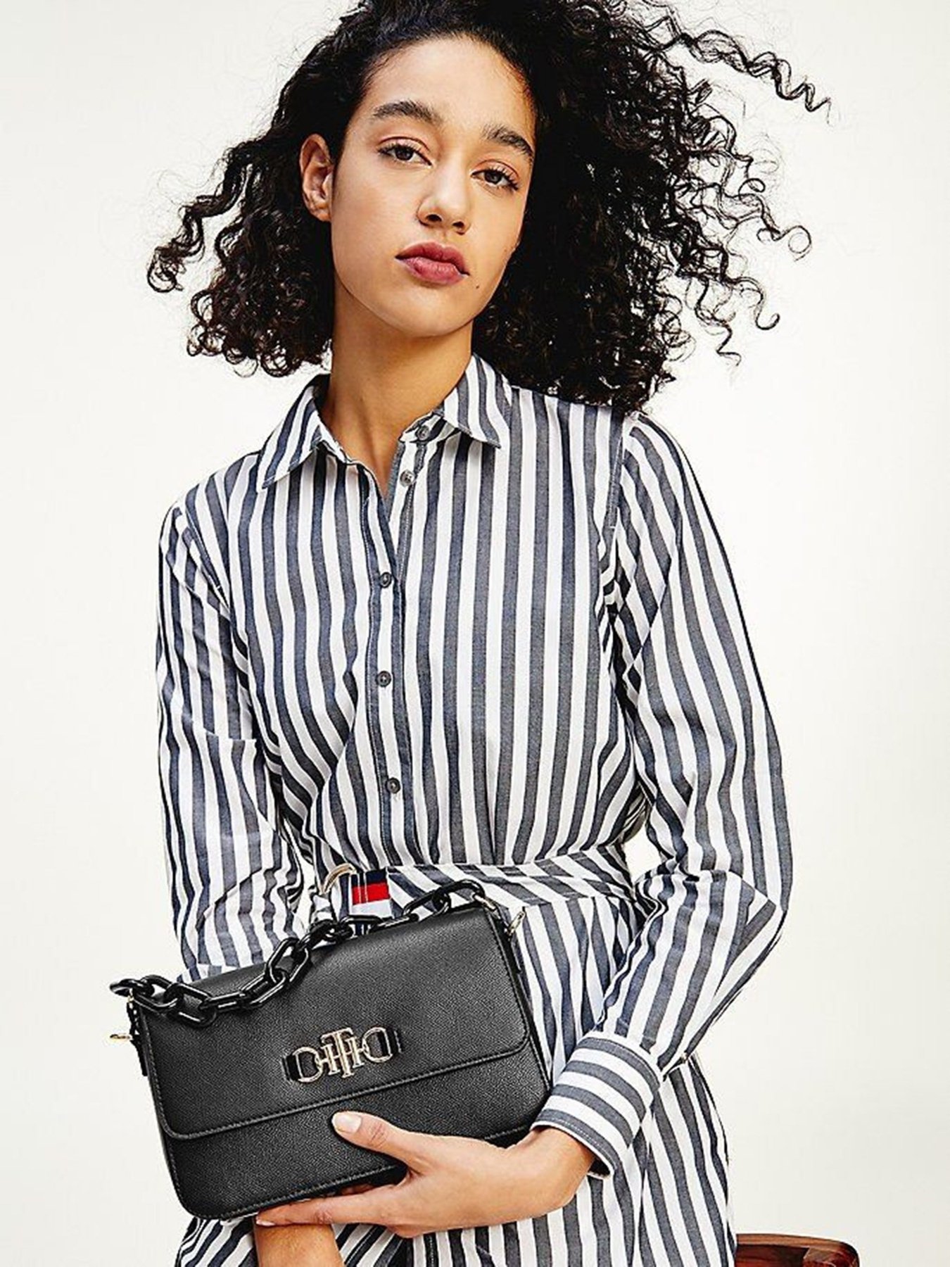 Поясна сумка Tommy Hilfiger модель AW0AW09678-BDS Фото