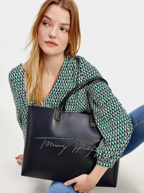 Шопер Tommy Hilfiger модель AW0AW09707-DW5 Фото