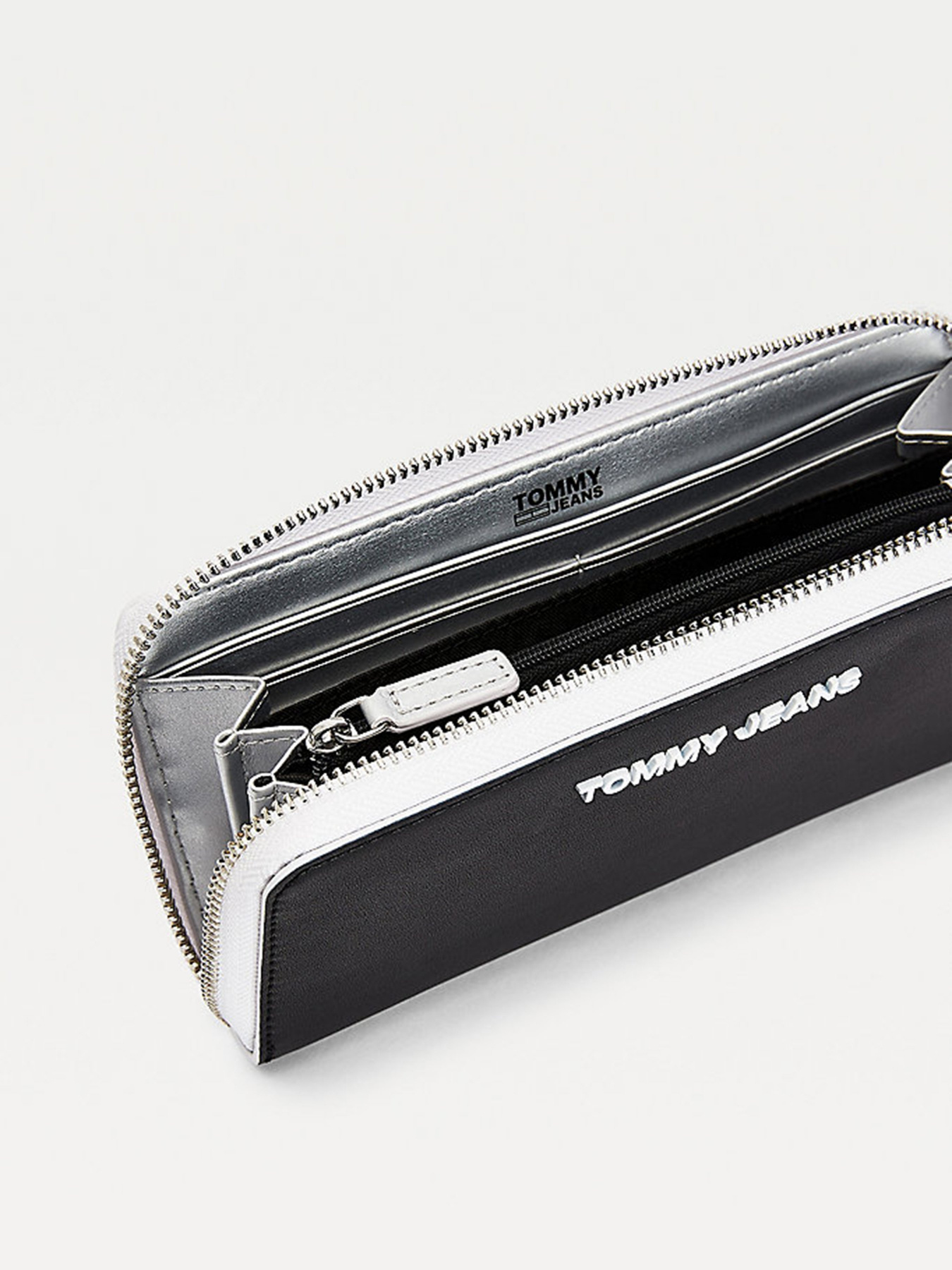 Кошелек Tommy Hilfiger модель AW0AW09749-BDS Фото