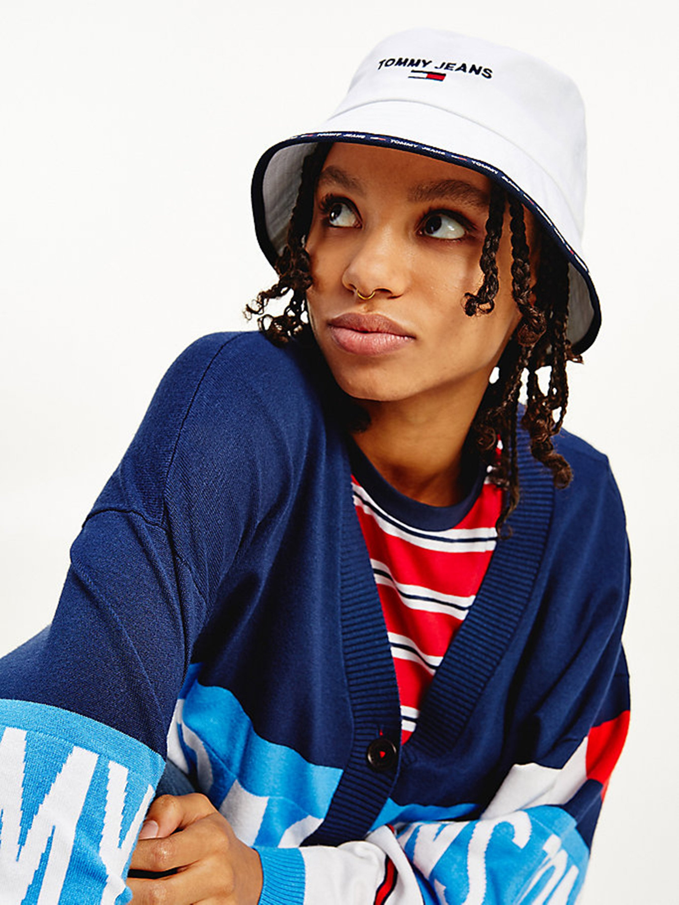 Панама Tommy Hilfiger модель AW0AW09764-YBR Фото