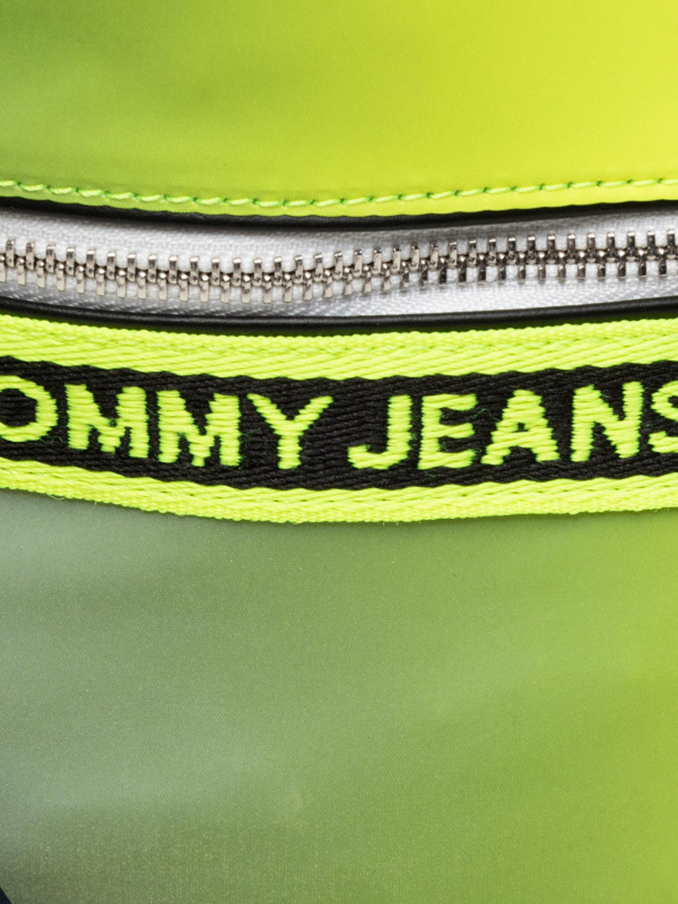 Сумка Tommy Hilfiger модель AW0AW10016-LT3 Фото