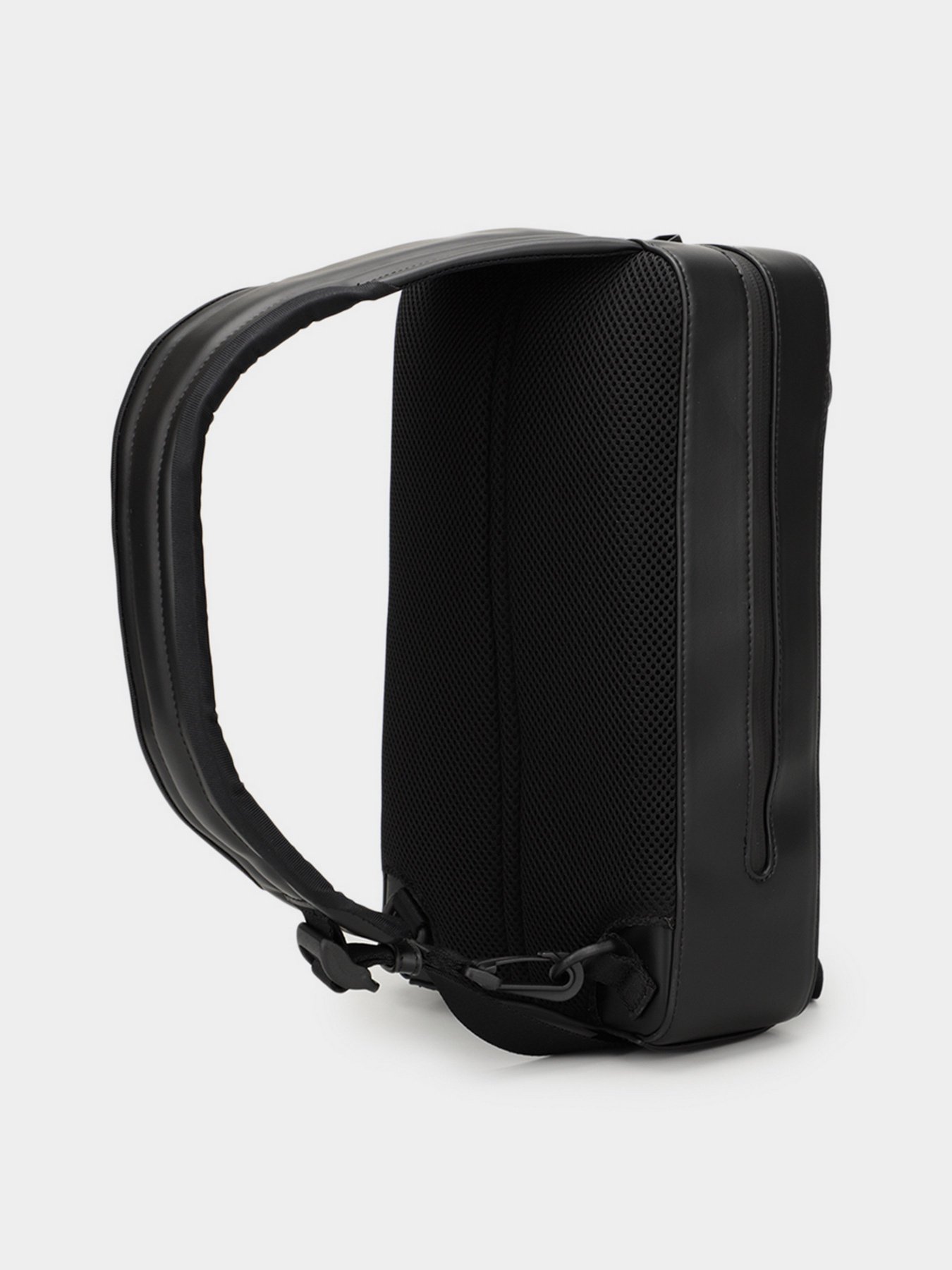 Мессенджер Tommy Hilfiger модель AM0AM07788-BDS Фото