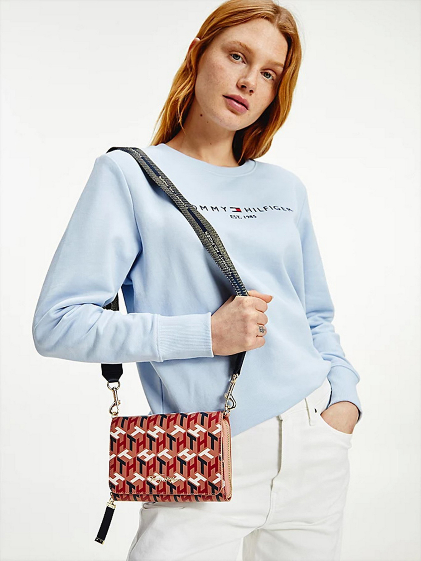 Кросс-боди Tommy Hilfiger модель AW0AW10771-SM8 Фото