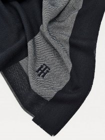 Шарф Tommy Hilfiger модель AW0AW10839-0GY Фото