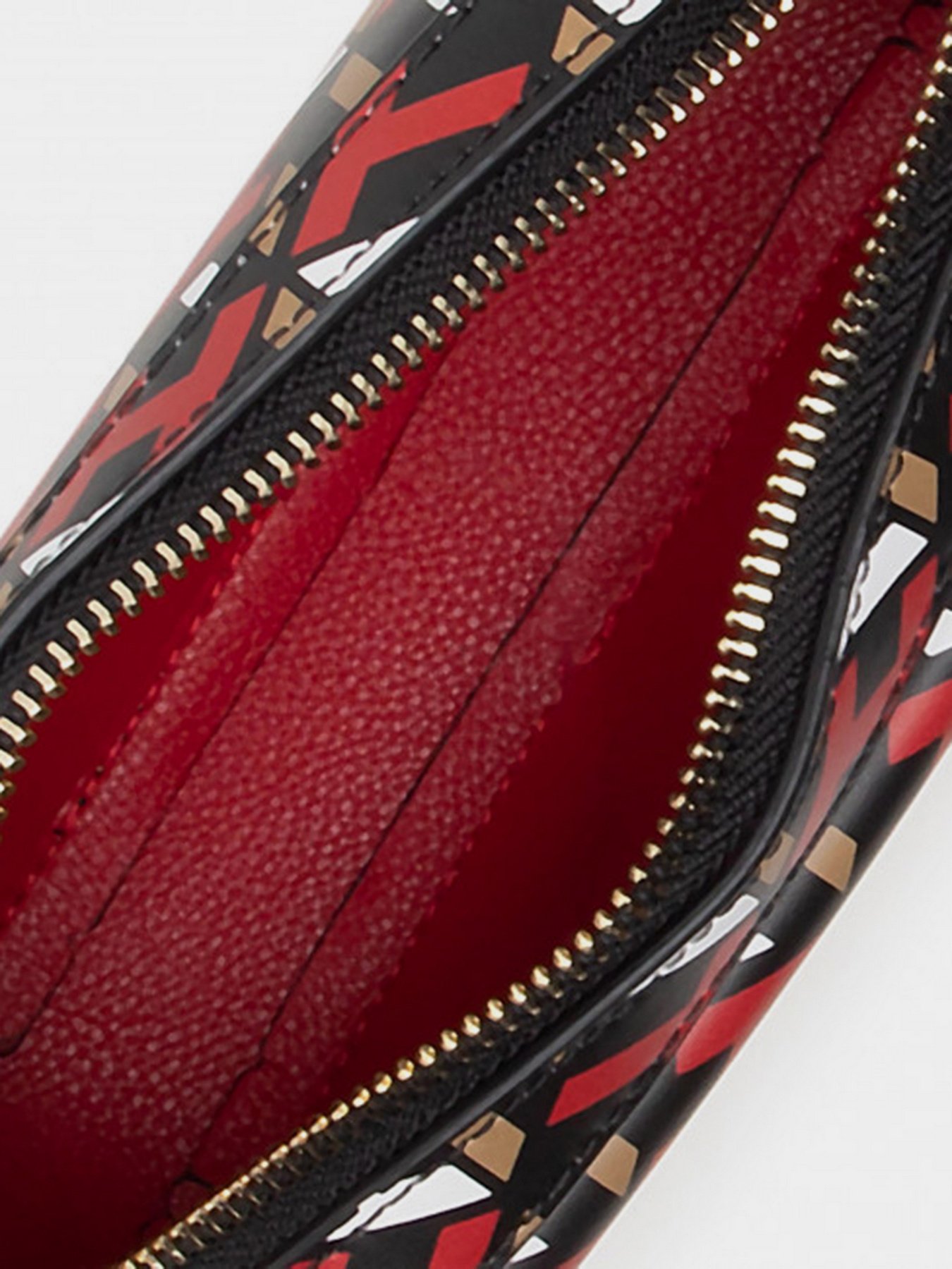 Поясная сумка Tommy Hilfiger модель AW0AW11069-0GZ Фото