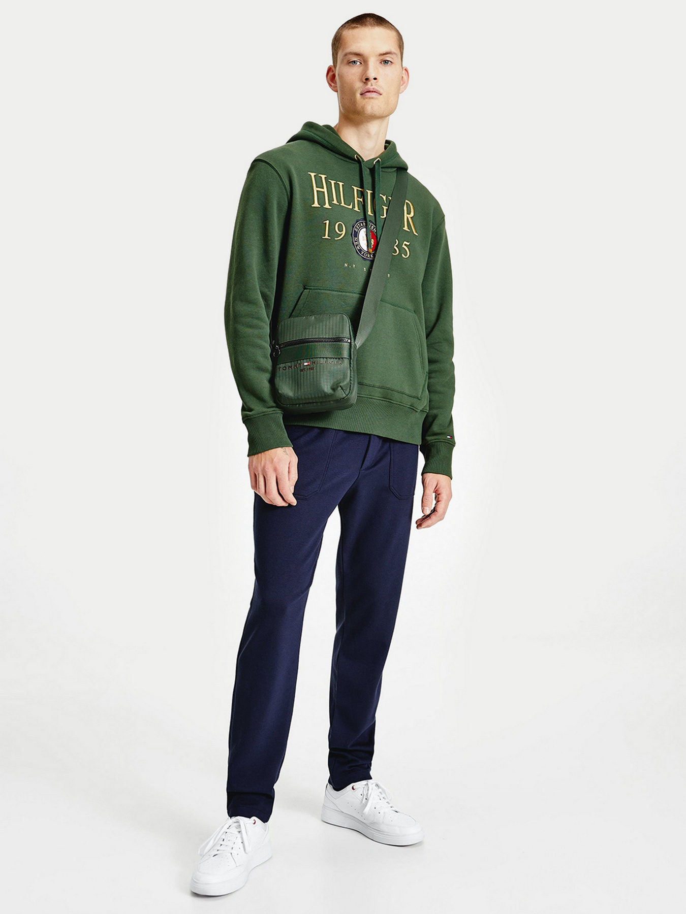 Мессенджер Tommy Hilfiger модель AM0AM08098-LEW Фото