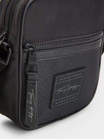 Мессенджер Tommy Hilfiger модель AM0AM08449-0GK Фото