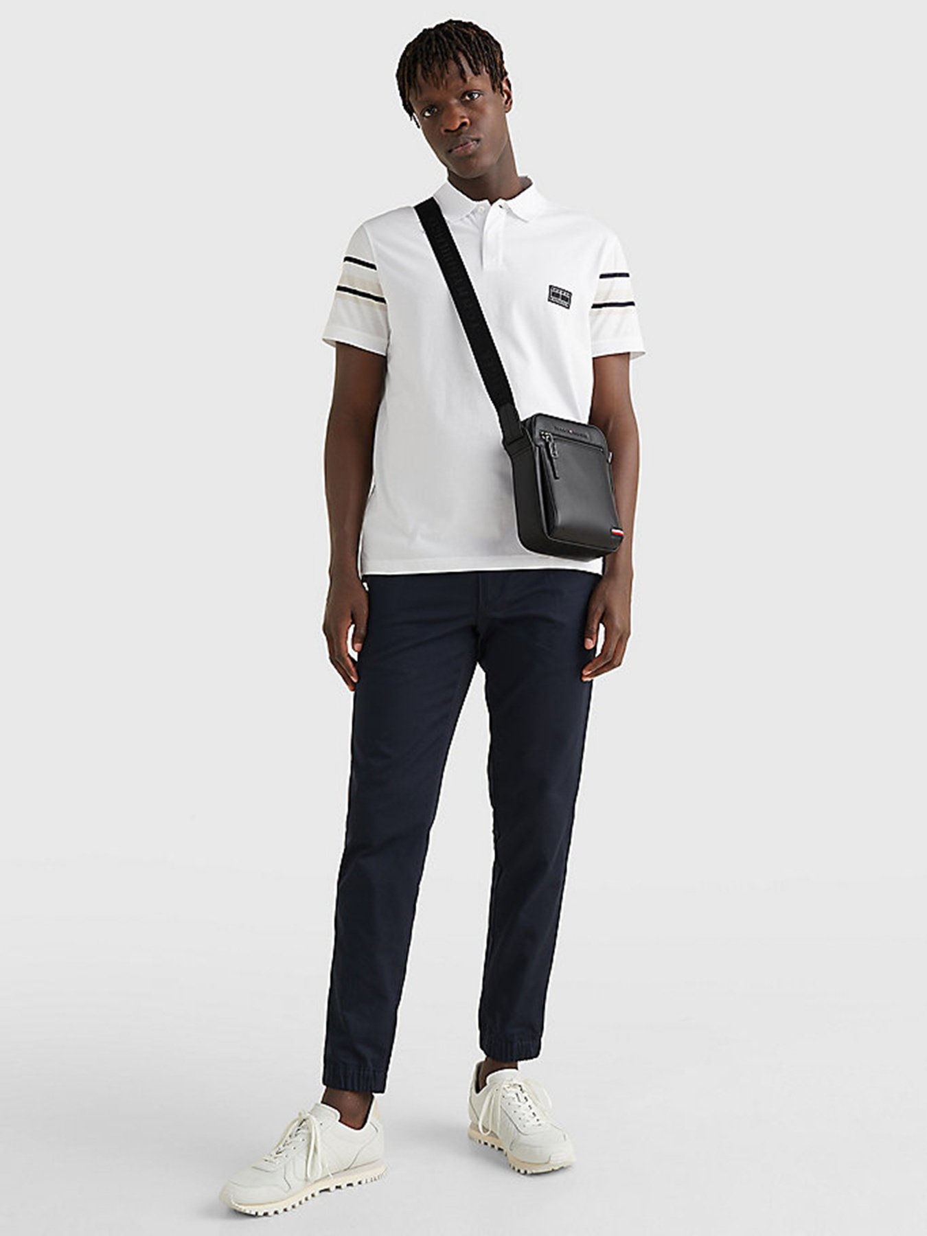 Кросс-боди Tommy Hilfiger модель AM0AM09251-BDS Фото