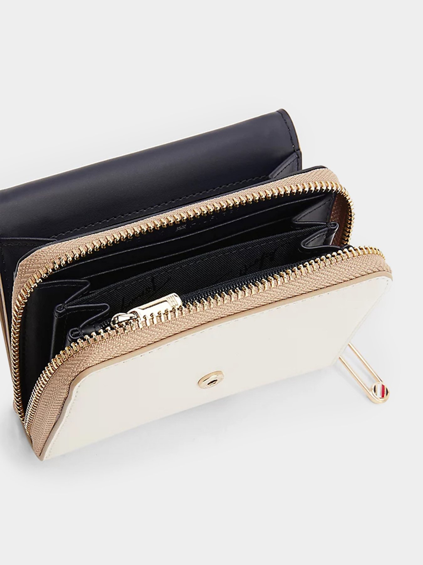 Кошелек Tommy Hilfiger модель AW0AW12073-AEG Фото