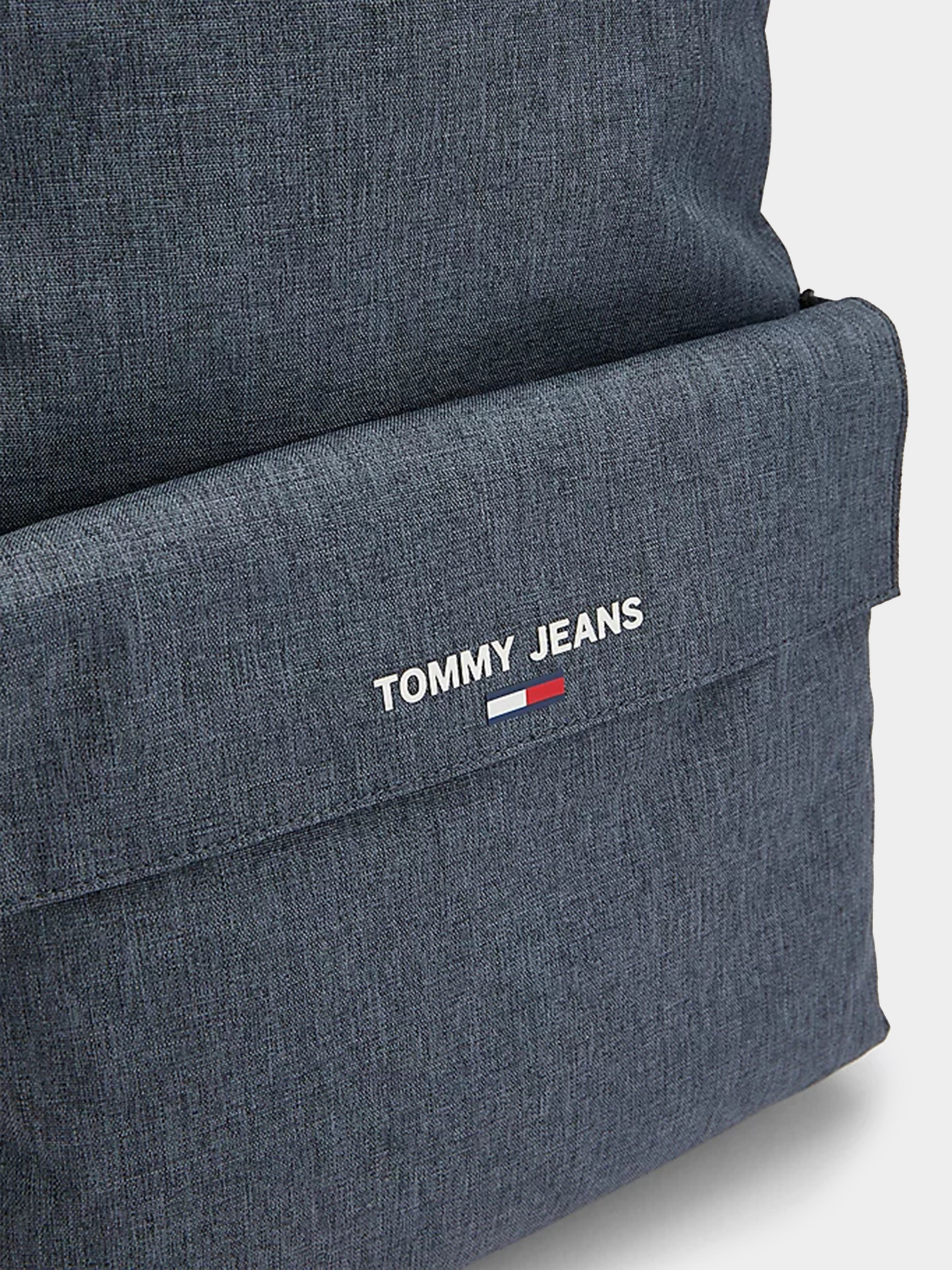 Повсякденний рюкзак Tommy Hilfiger Essential модель AM0AM10723-0IM Повсякденний рюкзак Tommy Hilfiger Essential модель AM0AM10723-0IM Фото