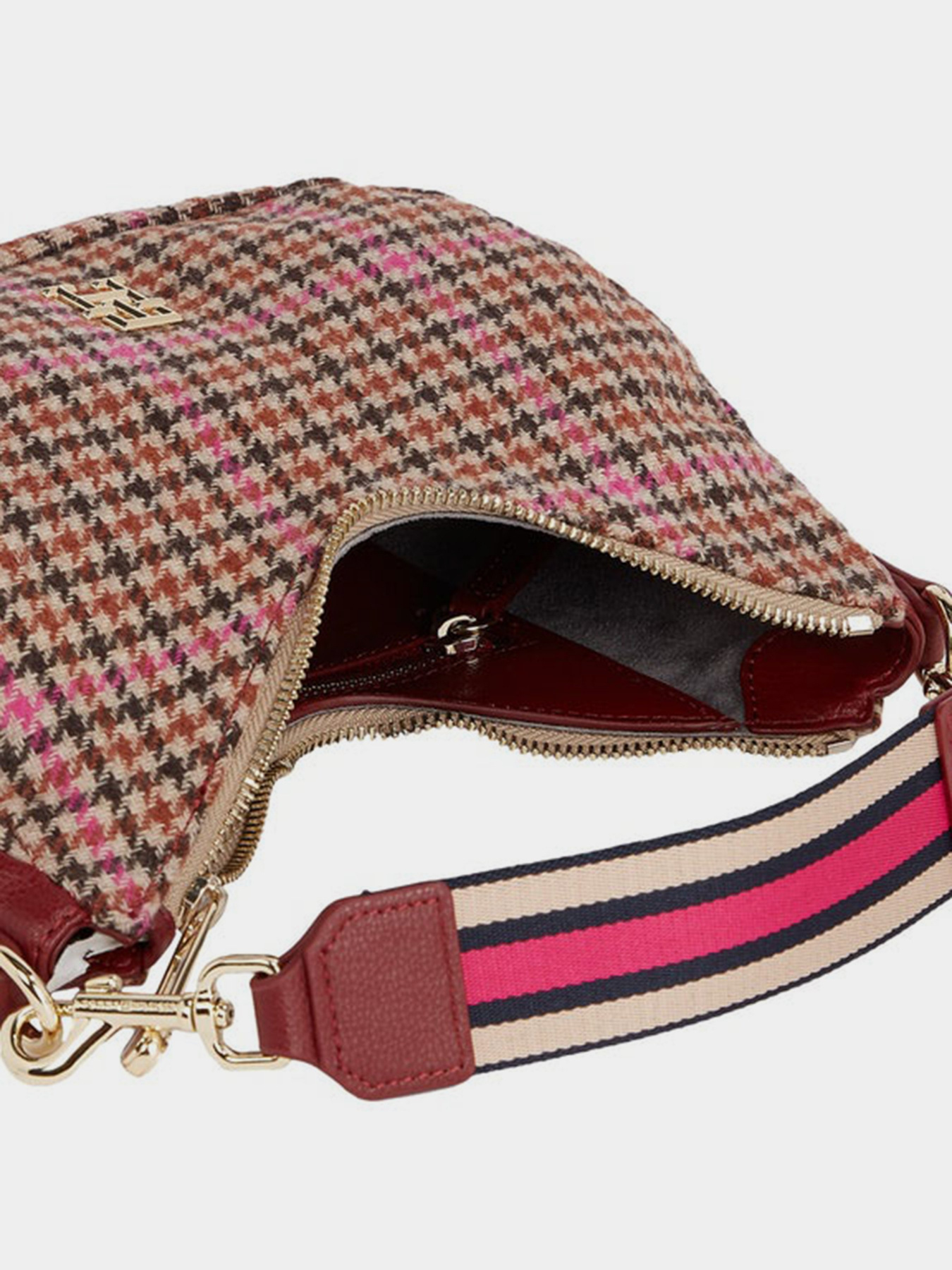 Сумка Tommy Hilfiger модель AW0AW13137-ABR Фото