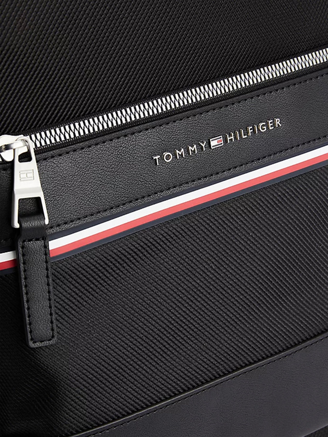 Рюкзак Tommy Hilfiger модель AM0AM09262-BDS Фото