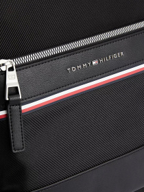 Повсякденний рюкзак Tommy Hilfiger модель AM0AM09262-BDS Повсякденний рюкзак Tommy Hilfiger модель AM0AM09262-BDS Фото